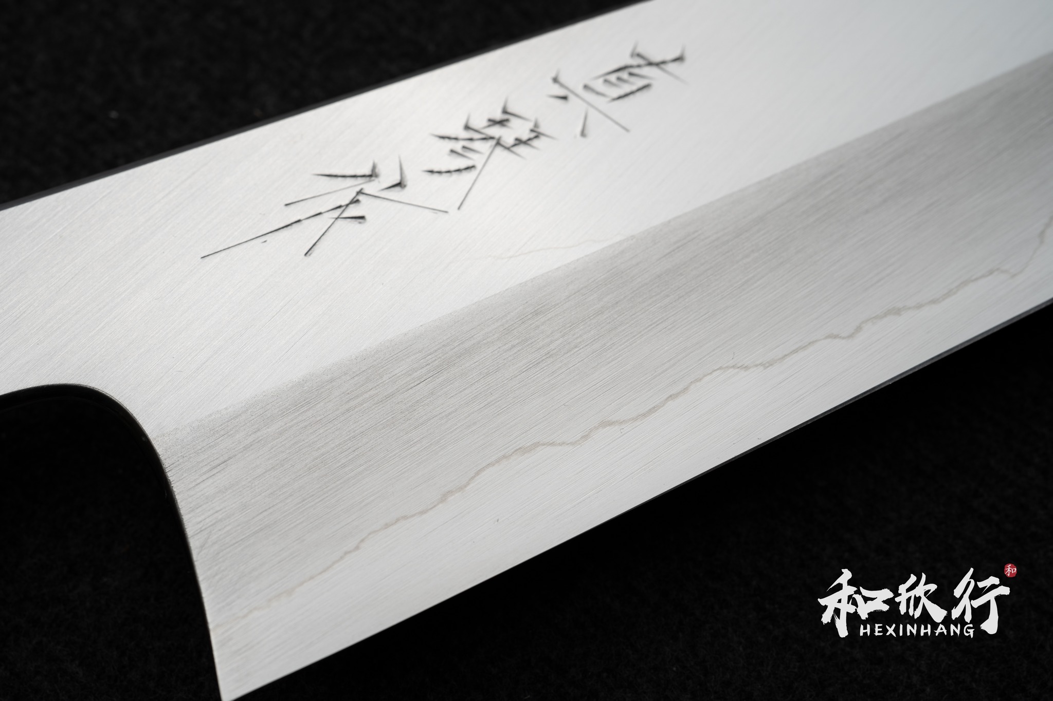 一正刀　銀コンパクト等2点　145g  東Y6-0531② 田所真琴 作 銀三鋼 本霞 和牛刀